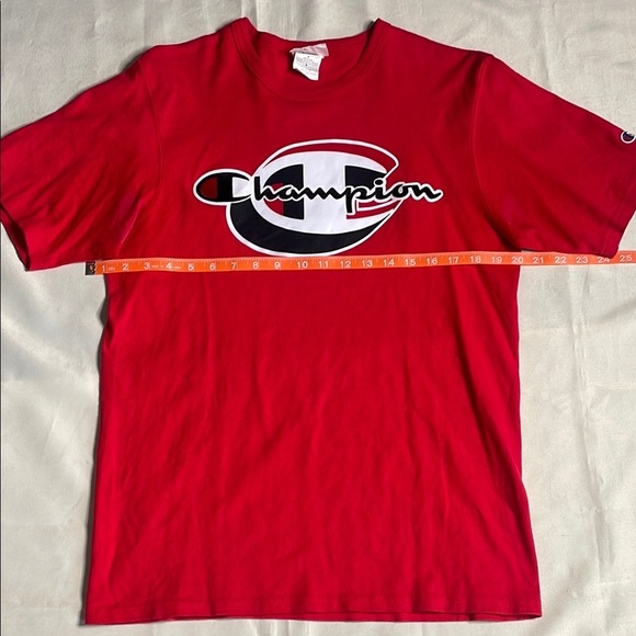 Vintage Champion Red T-Shirt with Original C logo - Picture 9 of 10